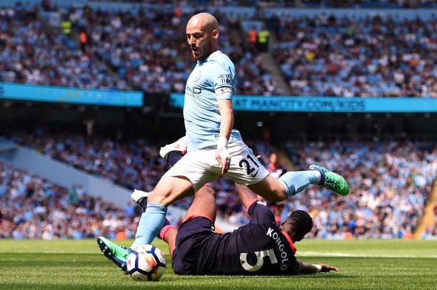 战略调整和 战略调整和