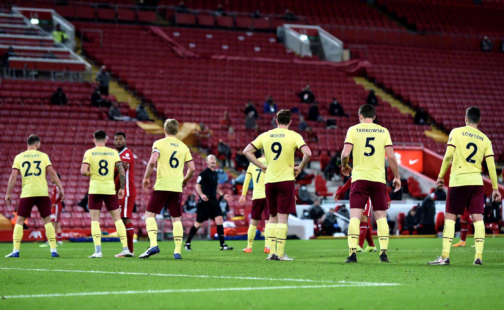 确保球队在 确保球队在